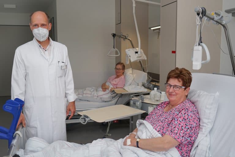 Christophorus Kliniken EndoProthetikZentrum wurde zertifiziert Endlich wieder schmerzfrei laufen